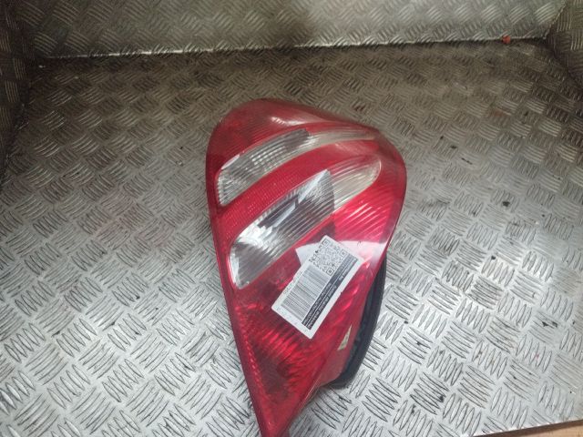 bontott MERCEDES-BENZ A-CLASS Jobb Hátsó Lámpa