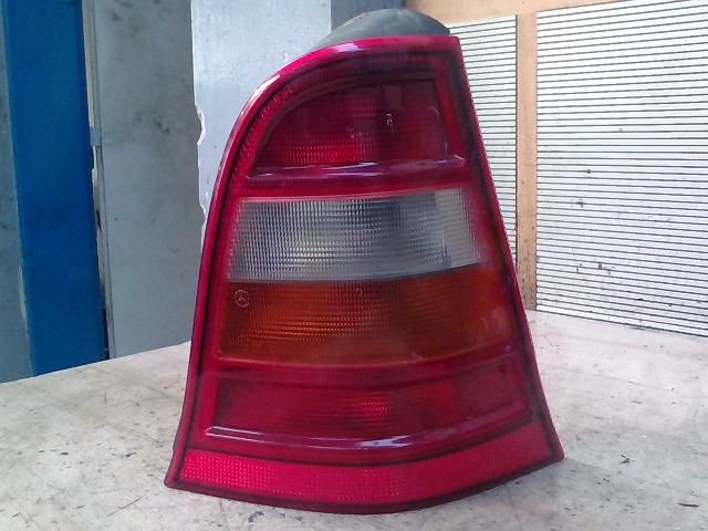 bontott MERCEDES-BENZ A-CLASS Jobb Hátsó Lámpa