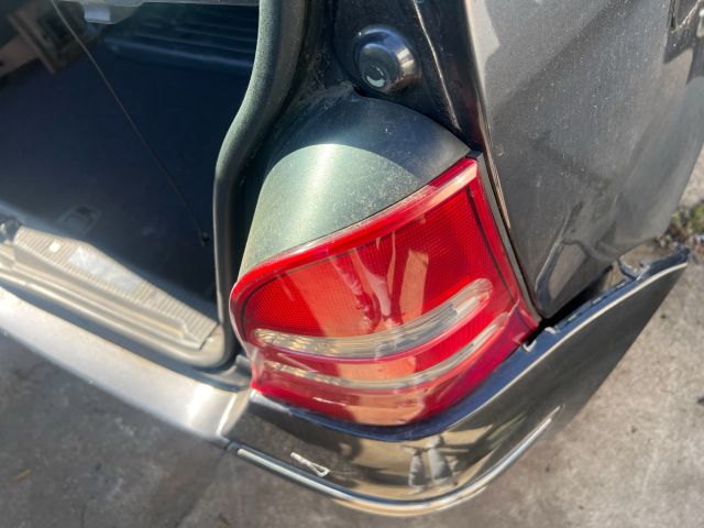 bontott MERCEDES-BENZ A-CLASS Jobb Hátsó Lámpa