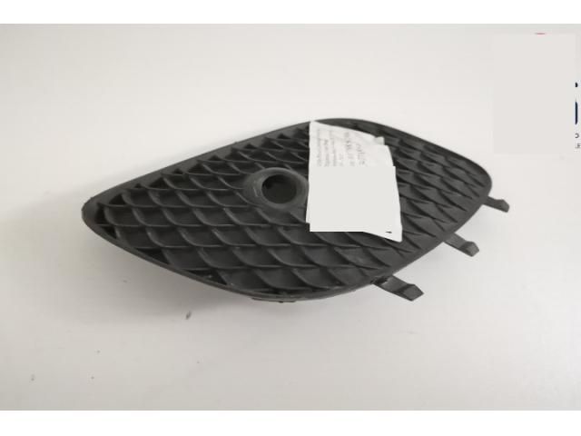 bontott MERCEDES-BENZ A-CLASS Jobb Ködlámpa Rács