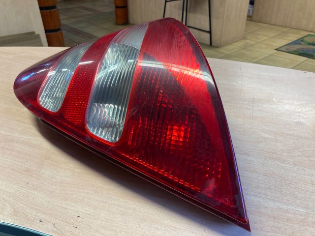 bontott MERCEDES-BENZ A-CLASS Jobb Külső Hátsó Lámpa