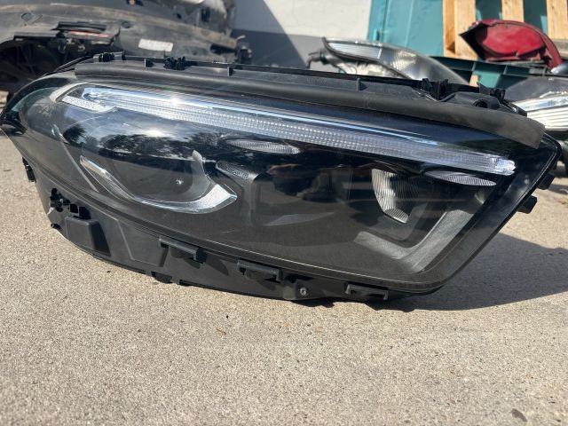 bontott MERCEDES-BENZ A-CLASS Jobb Ledes Fényszóró