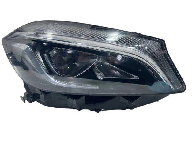 bontott MERCEDES-BENZ A-CLASS Jobb Ledes Fényszóró