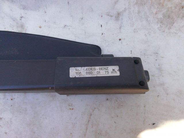 bontott MERCEDES-BENZ A-CLASS Kalaptartó