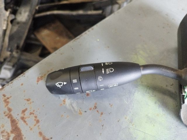 bontott MERCEDES-BENZ A-CLASS Komplett Kormánykapcsoló (Bajuszkapcsoló)