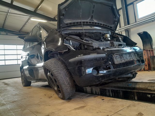 bontott MERCEDES-BENZ A-CLASS Középkonzol Keret