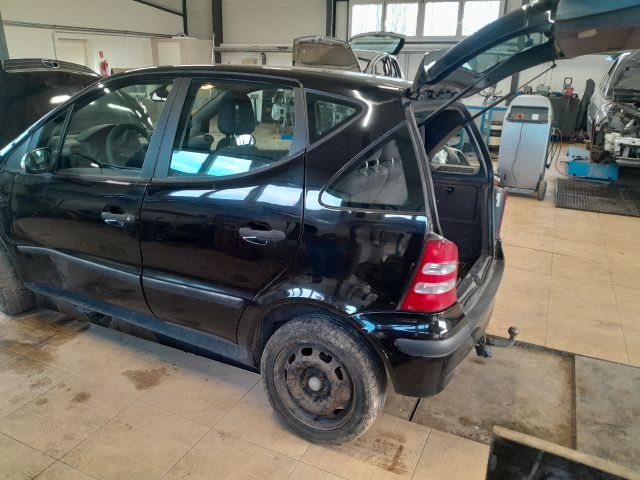 bontott MERCEDES-BENZ A-CLASS Középkonzol Keret