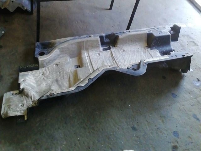 bontott MERCEDES-BENZ A-CLASS Középső Kipufogó Dob Hővédő Lemez