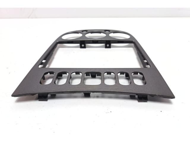 bontott MERCEDES-BENZ A-CLASS Középső Műszerfal Díszléc