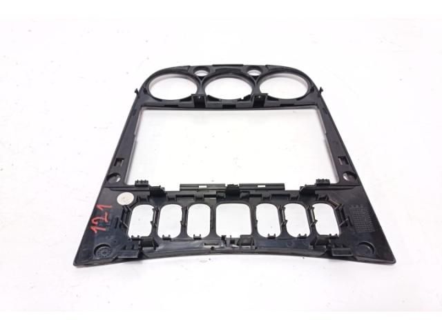 bontott MERCEDES-BENZ A-CLASS Középső Műszerfal Díszléc