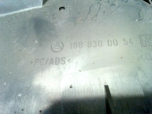 bontott MERCEDES-BENZ A-CLASS Középső Szellőző