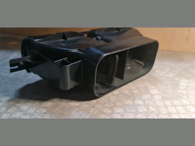 bontott MERCEDES-BENZ A-CLASS Középső Szellőző