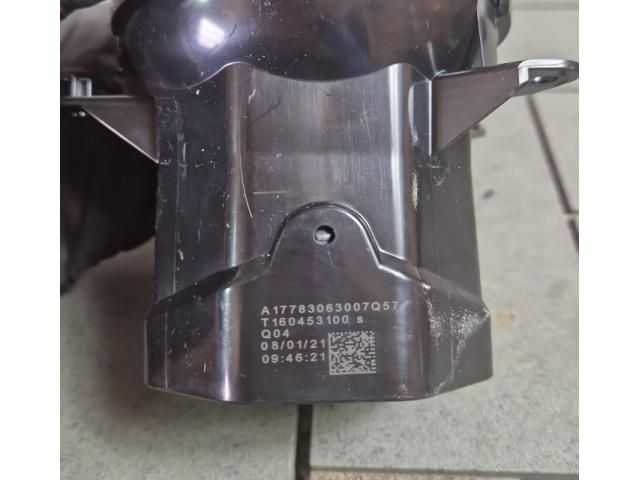 bontott MERCEDES-BENZ A-CLASS Középső Szellőző