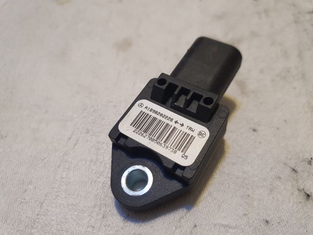 bontott MERCEDES-BENZ A-CLASS Központi Ütközés Érzékelő