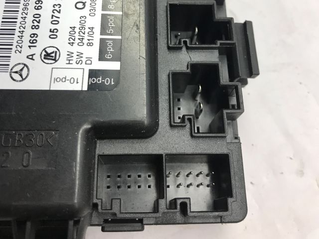 bontott MERCEDES-BENZ A-CLASS Központizár Elektronika