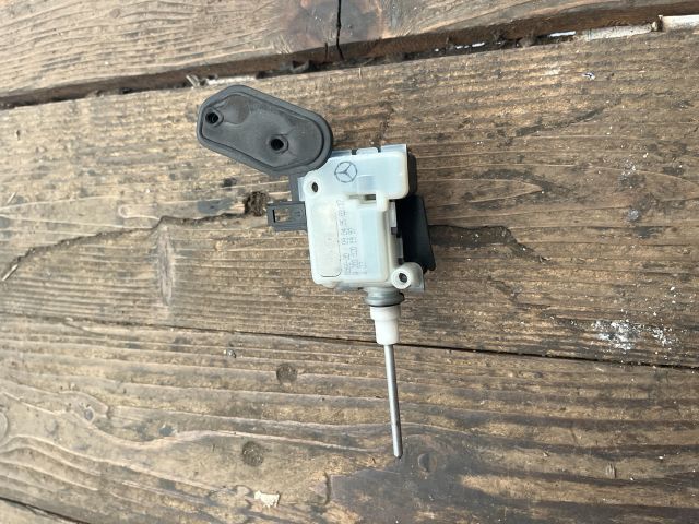 bontott MERCEDES-BENZ A-CLASS Központizár Motor Tankajtó