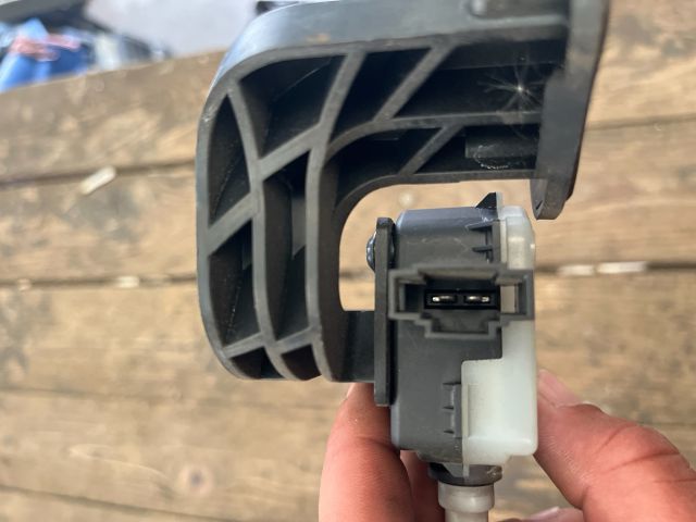 bontott MERCEDES-BENZ A-CLASS Központizár Motor Tankajtó