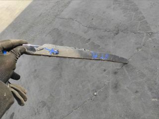 bontott MERCEDES-BENZ A-CLASS Motorháztető Díszléc Első