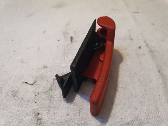 bontott MERCEDES-BENZ A-CLASS Motorháztető Nyitó Kar / Gomb