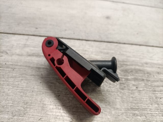 bontott MERCEDES-BENZ A-CLASS Motorháztető Nyitó Kar / Gomb