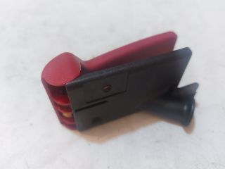 bontott MERCEDES-BENZ A-CLASS Motorháztető Nyitó Kar / Gomb