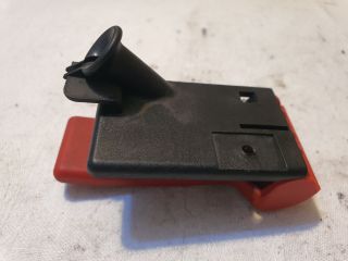 bontott MERCEDES-BENZ A-CLASS Motorháztető Nyitó Kar / Gomb