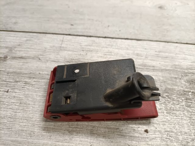 bontott MERCEDES-BENZ A-CLASS Motorháztető Nyitó Kar / Gomb