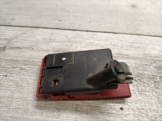 bontott MERCEDES-BENZ A-CLASS Motorháztető Nyitó Kar / Gomb