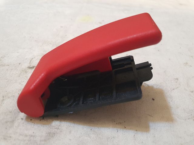 bontott MERCEDES-BENZ A-CLASS Motorháztető Nyitó Kar / Gomb