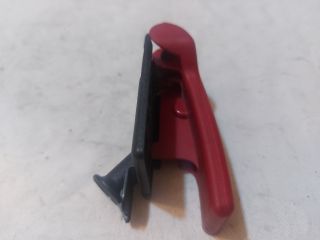 bontott MERCEDES-BENZ A-CLASS Motorháztető Nyitó Kar / Gomb