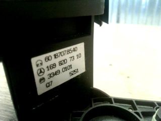 bontott MERCEDES-BENZ A-CLASS Multikormány Kapcsoló Pár