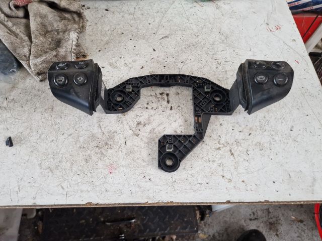 bontott MERCEDES-BENZ A-CLASS Multikormány Kapcsoló Pár