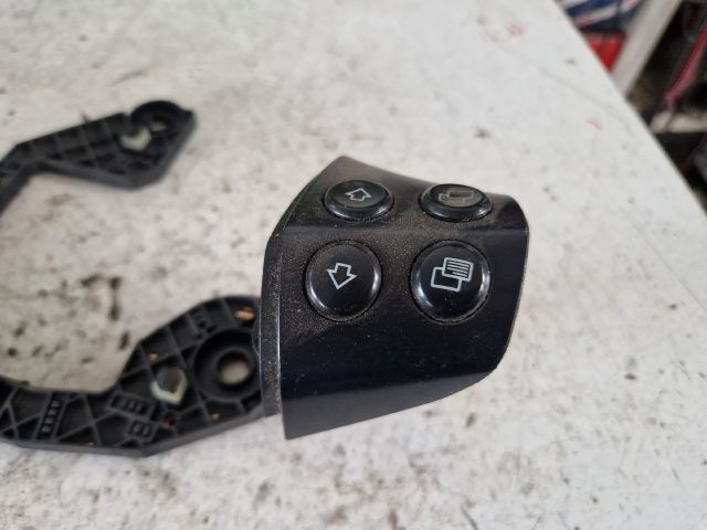 bontott MERCEDES-BENZ A-CLASS Multikormány Kapcsoló Pár