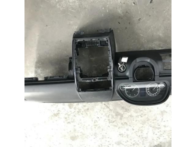 bontott MERCEDES-BENZ A-CLASS Műszerfal Héj