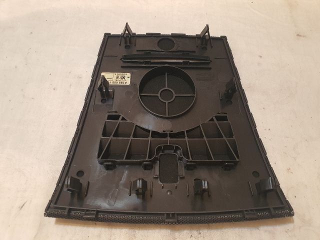 bontott MERCEDES-BENZ A-CLASS Műszerfal Középső Hangszóró Burkolat