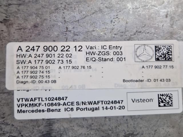 bontott MERCEDES-BENZ A-CLASS Navigáció Elektronika