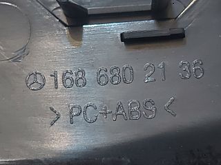 bontott MERCEDES-BENZ A-CLASS Rádió / CD Keret