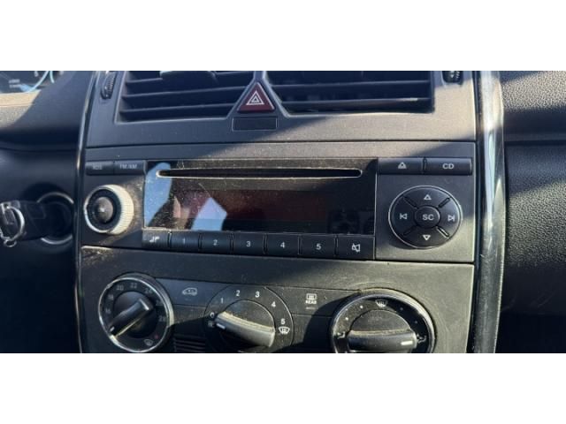 bontott MERCEDES-BENZ A-CLASS Rádió / CD