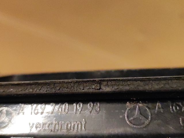 bontott MERCEDES-BENZ A-CLASS Rendszámtábla Világítás Keret