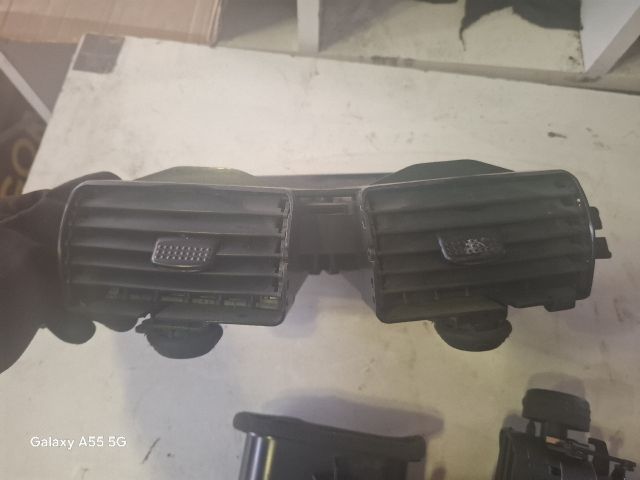 bontott MERCEDES-BENZ A-CLASS Szellőző Szett