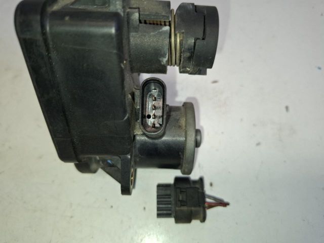 bontott MERCEDES-BENZ A-CLASS Szívósor Elektronika