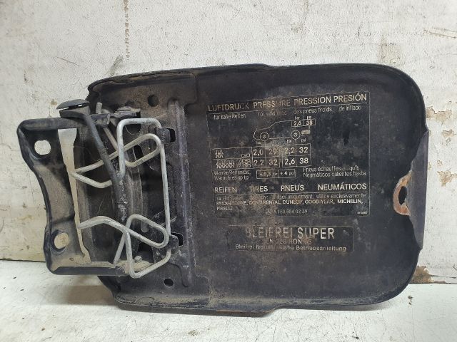 bontott MERCEDES-BENZ A-CLASS Tankajtó