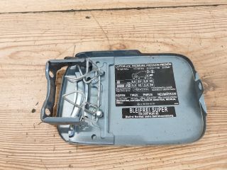 bontott MERCEDES-BENZ A-CLASS Tankajtó