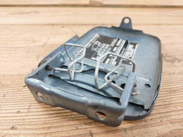 bontott MERCEDES-BENZ A-CLASS Tankajtó