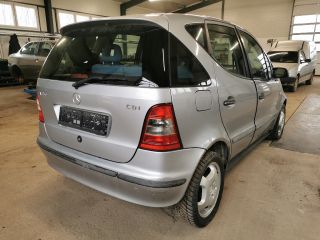 bontott MERCEDES-BENZ A-CLASS Tanksapka