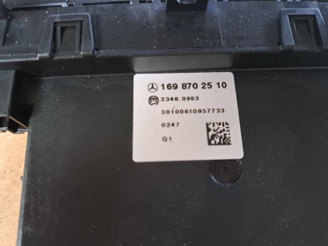 bontott MERCEDES-BENZ A-CLASS Ülésfűtés Kapcsoló Pár