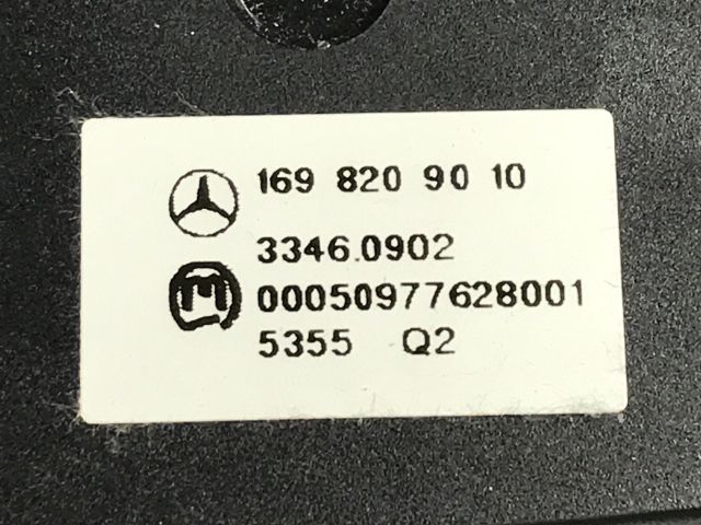 bontott MERCEDES-BENZ A-CLASS Ülésfűtés Kapcsoló Pár