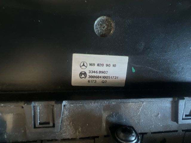 bontott MERCEDES-BENZ A-CLASS Ülésfűtés Kapcsoló Pár