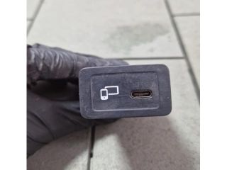 bontott MERCEDES-BENZ A-CLASS USB HUB