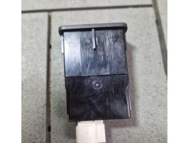 bontott MERCEDES-BENZ A-CLASS USB HUB